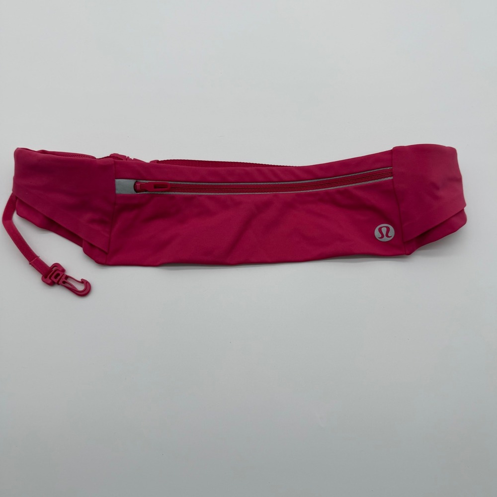 Lululemon Fast and Free Running Belt Women's Pink Adjustable Reflective
